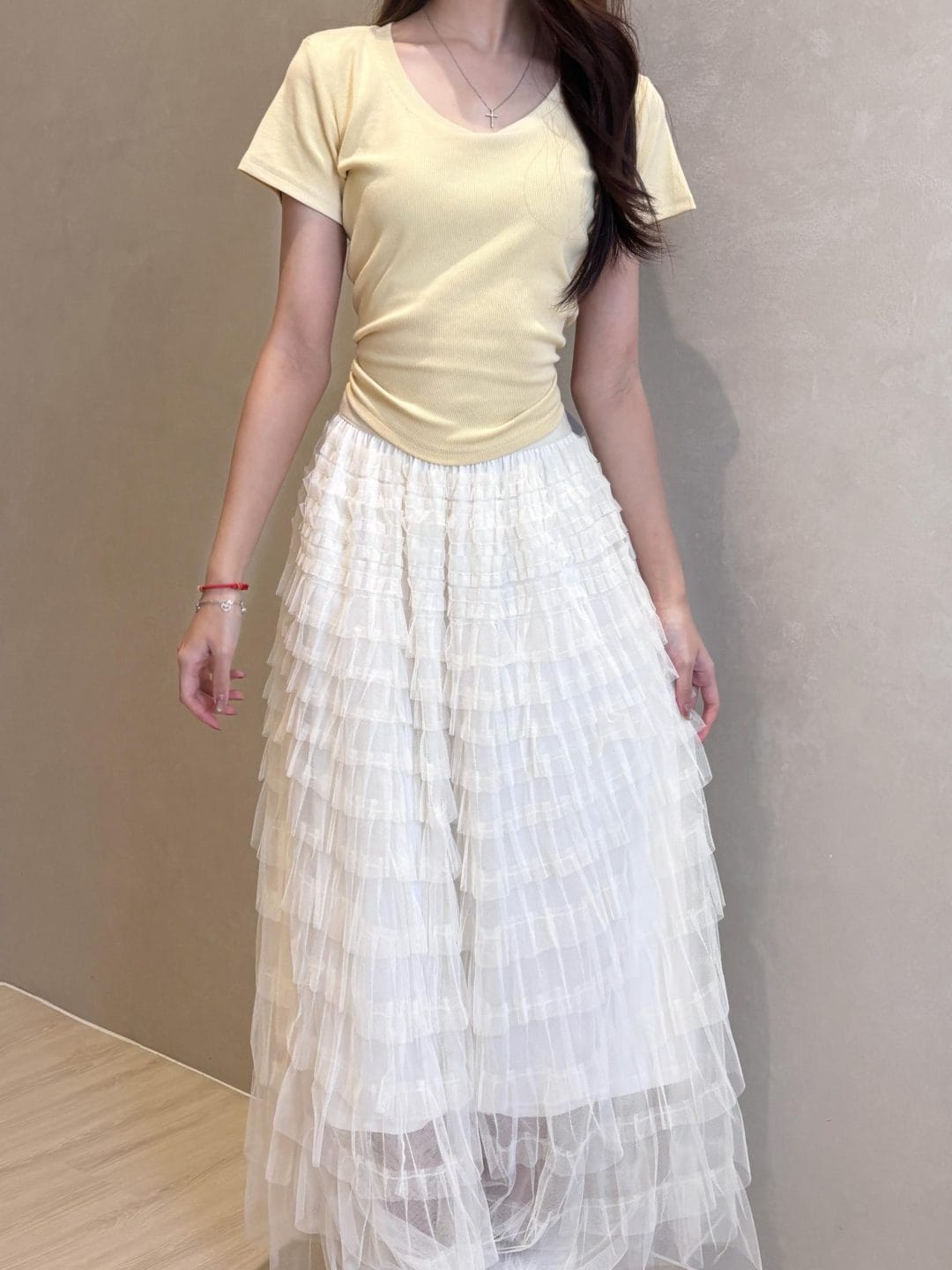 韩系T恤配半裙套装