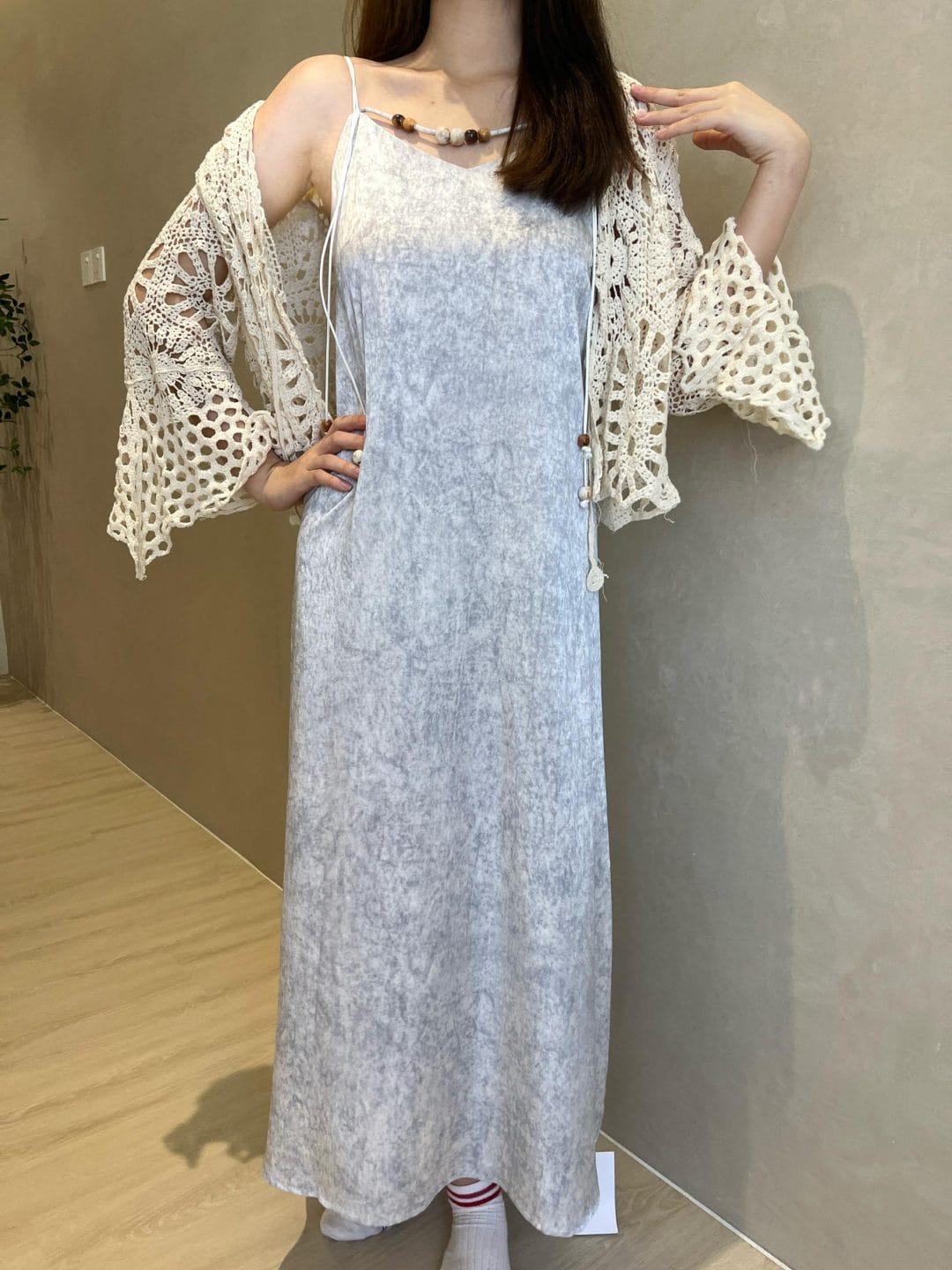 法式提花吊带连衣裙+钩花开衫套装