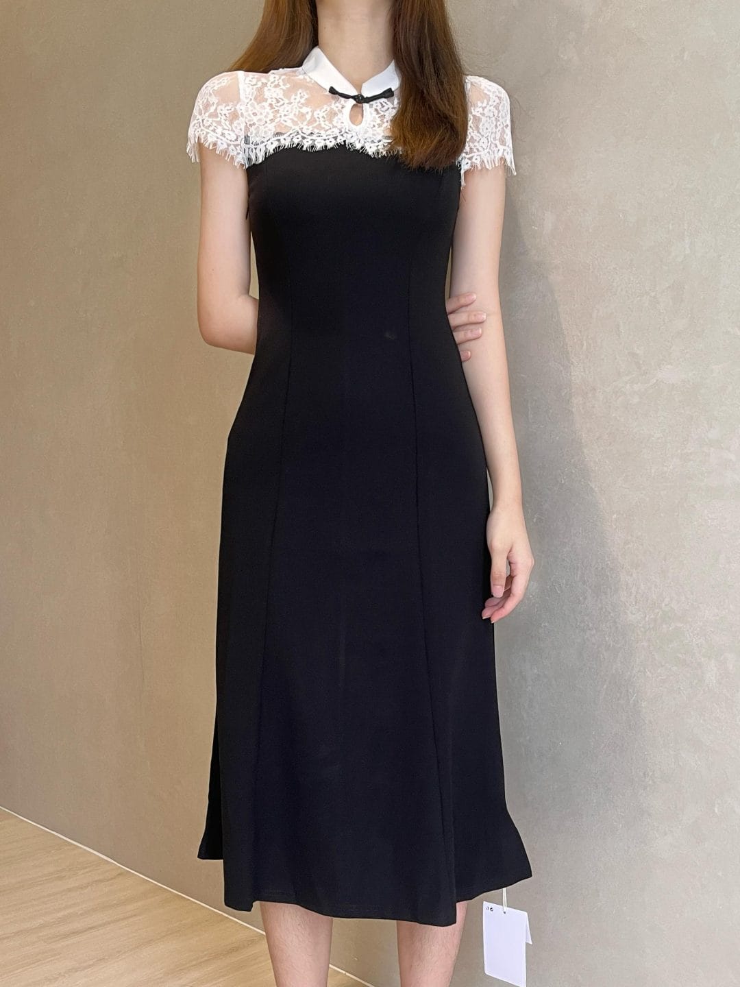 新中式蕾丝拼接连衣裙