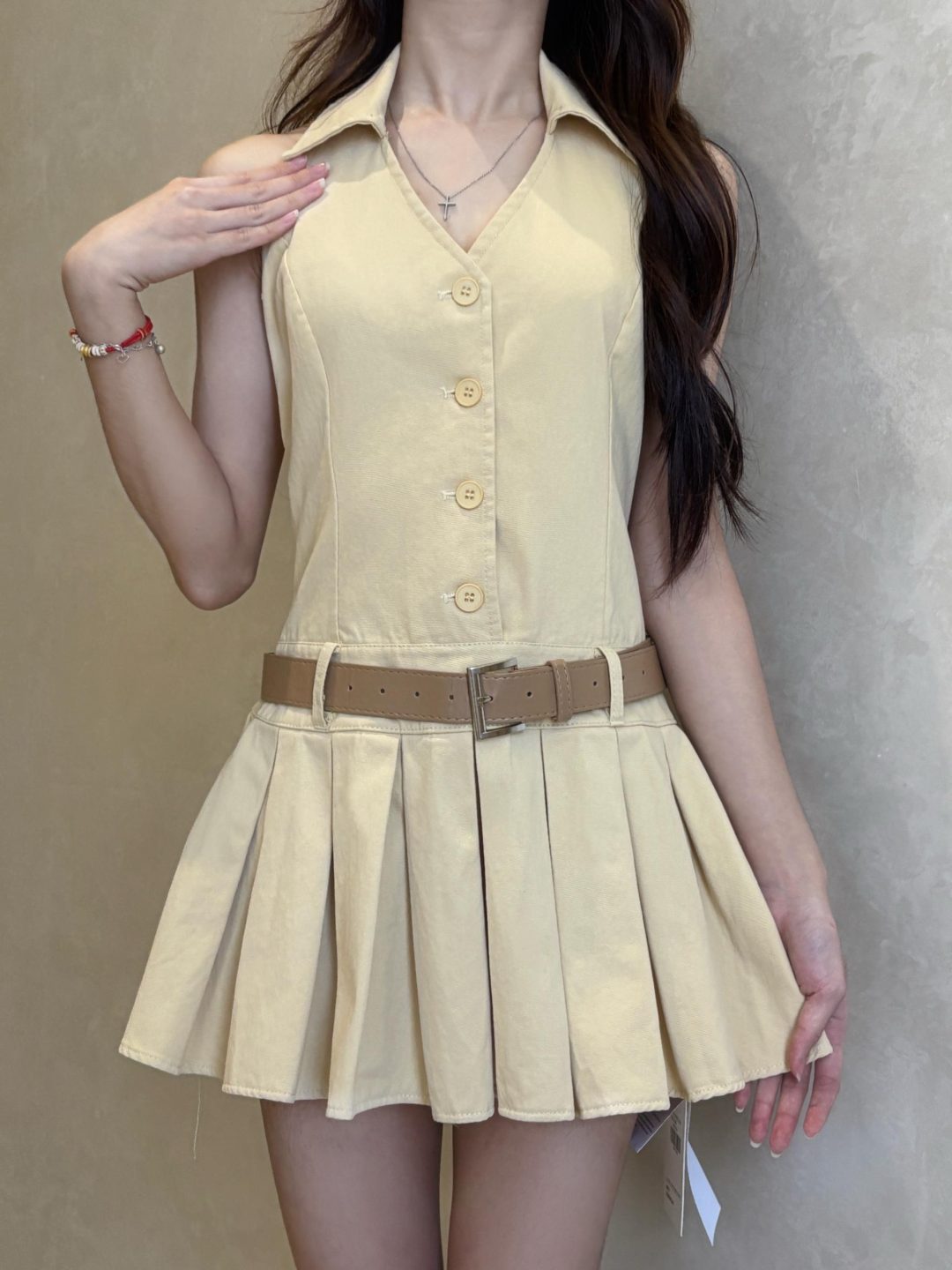 复古马甲v领背心无袖百褶连衣裙