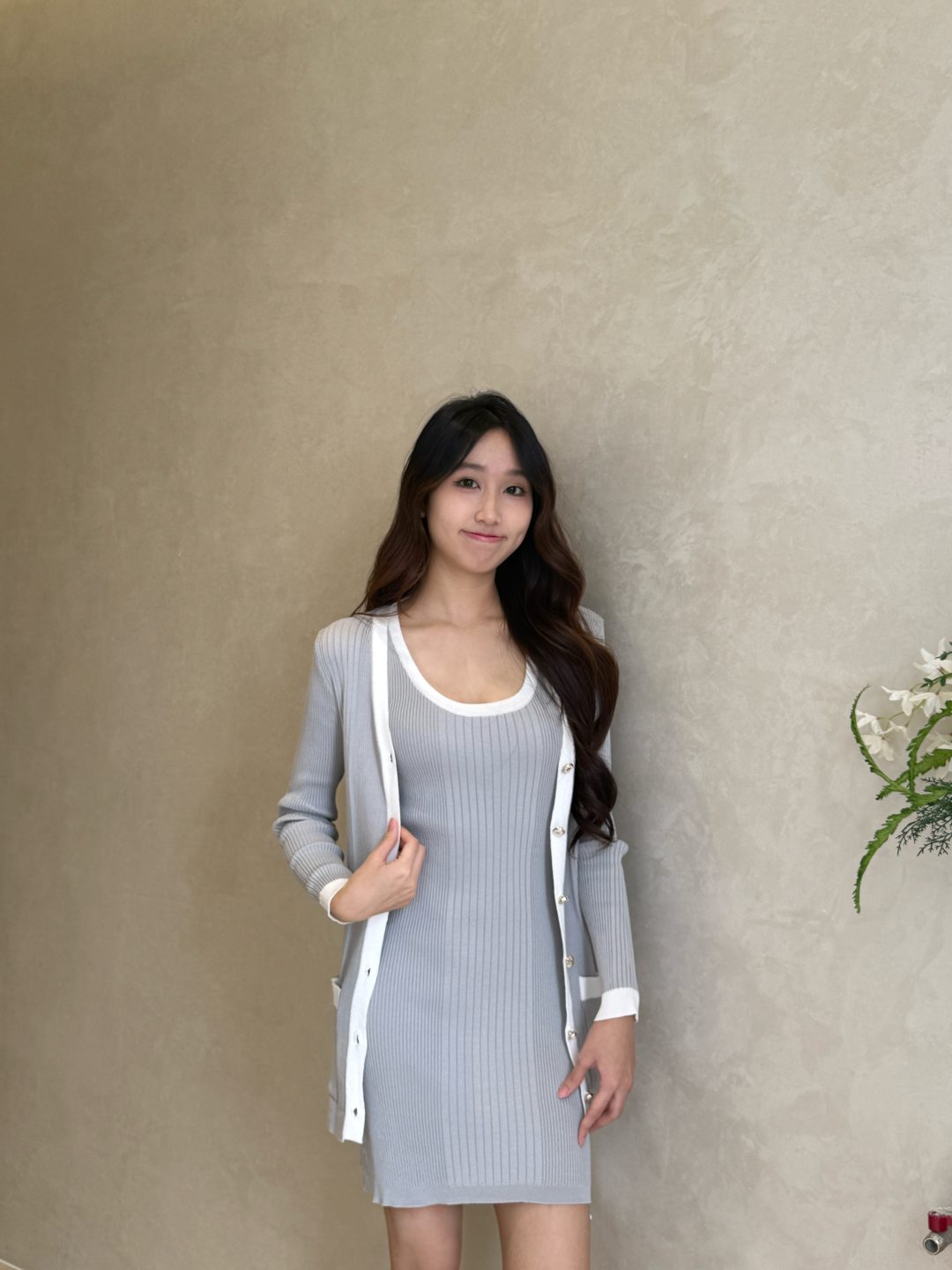 慵懒风吊带针织连衣裙开衫两件套