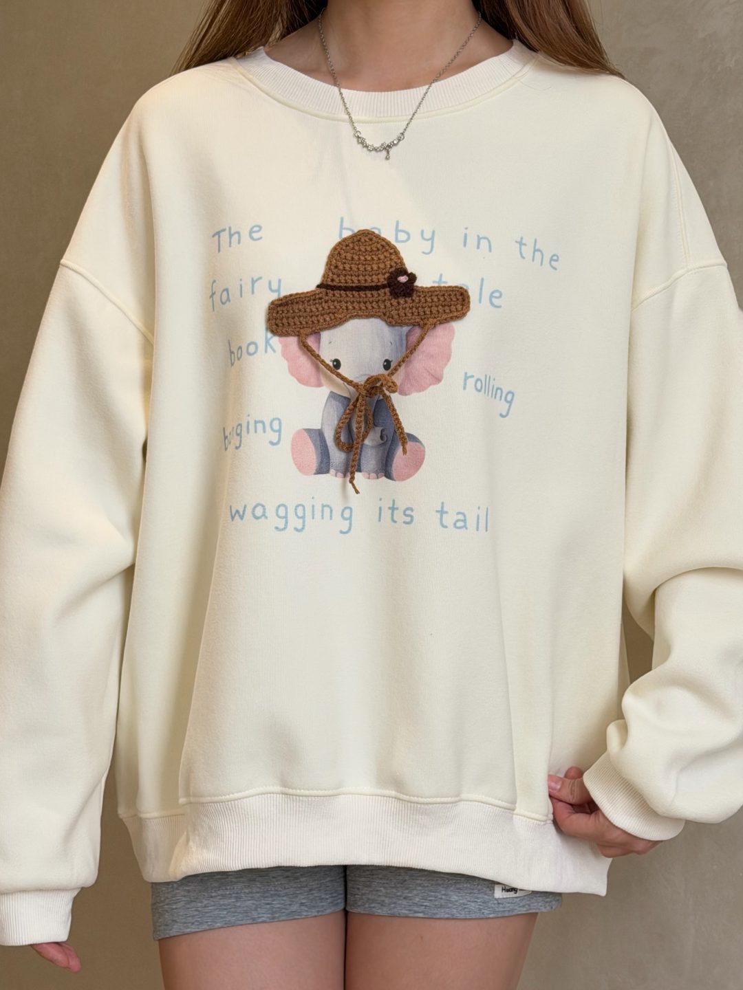 加绒大象印花工艺卫衣