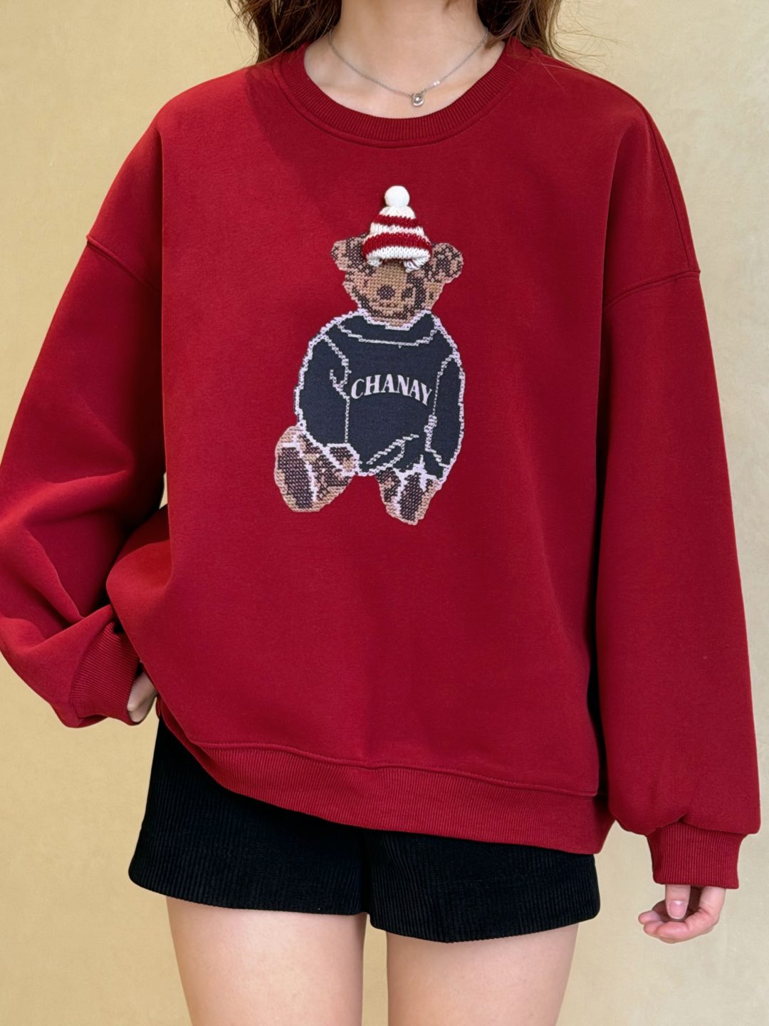 红色系小熊印花卫衣